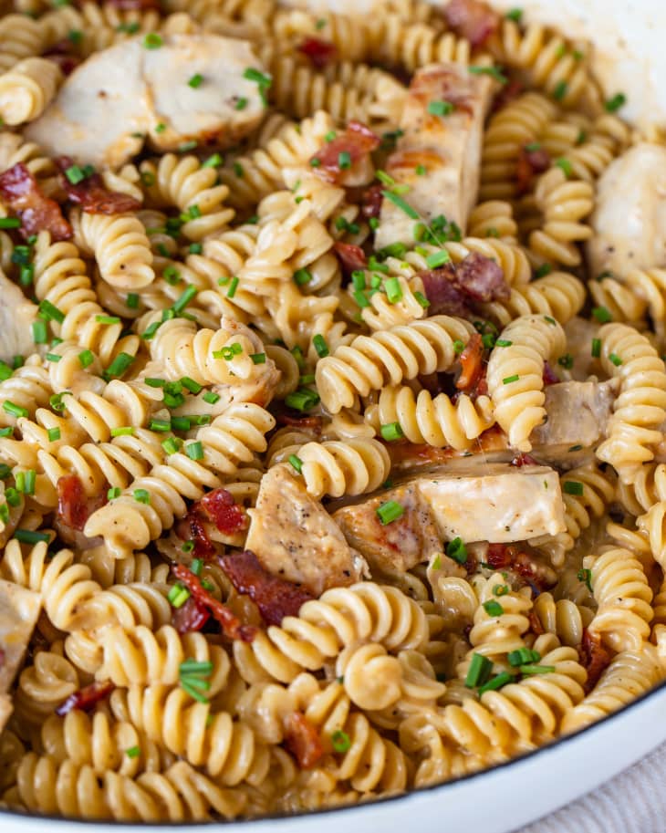 Easy Chicken Bacon Ranch Pasta Recipes 2023 - AtOnce